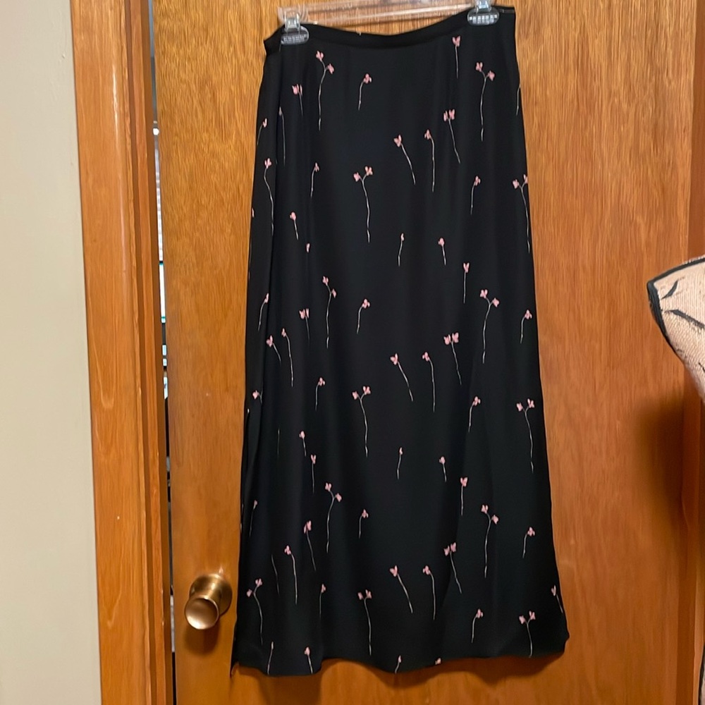 Rena Rowan Black Silk Skirt with tiny Pink flowers and Side Slits Size 12